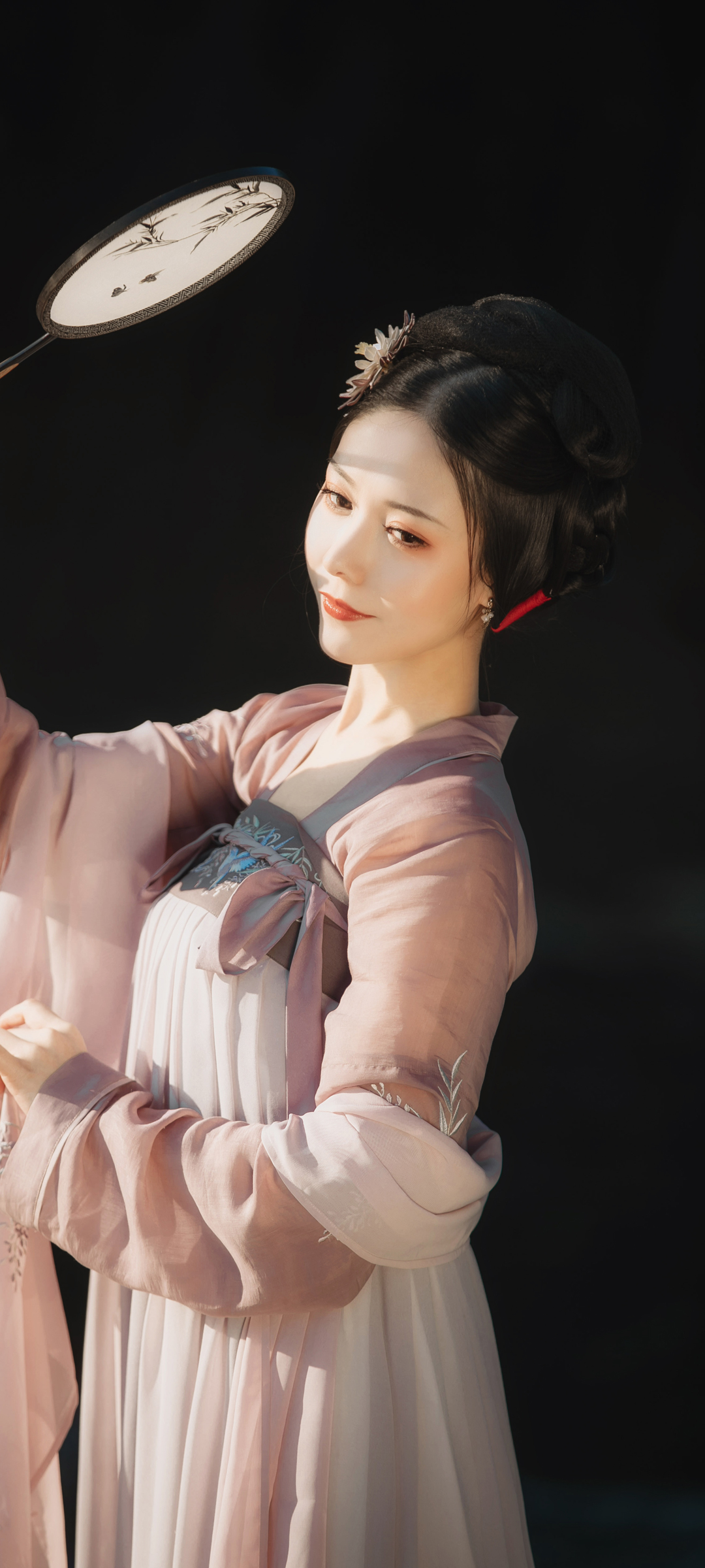 艺图语，唯美古装仙鹤美女壁纸，免费下载，装点你的手机屏幕