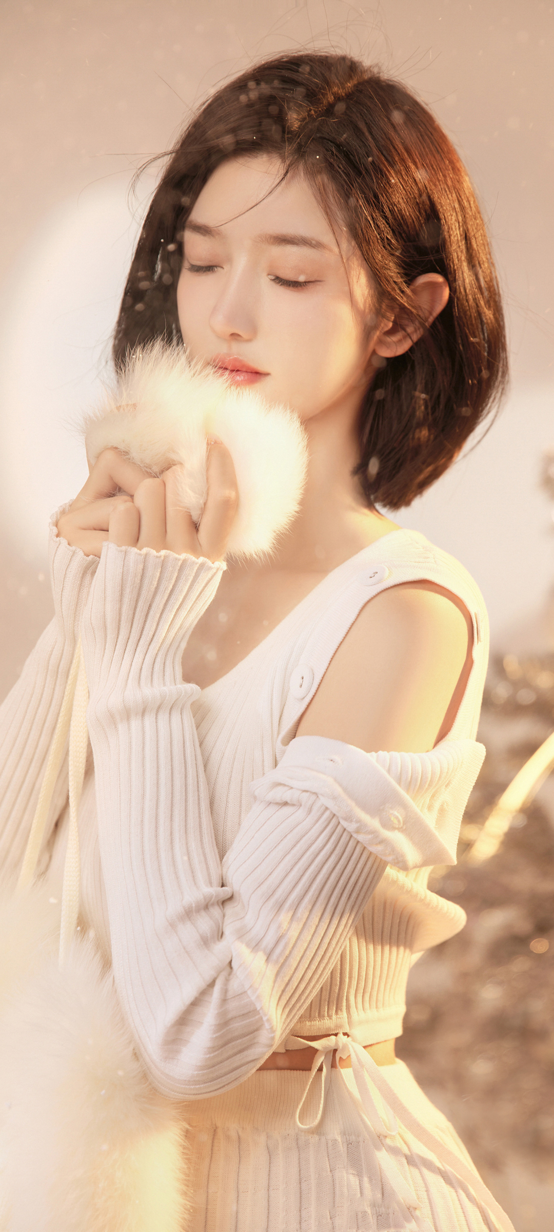 郭铭侧颜惊艳，唯美闭眼美女壁纸，免费下载手机美化必备