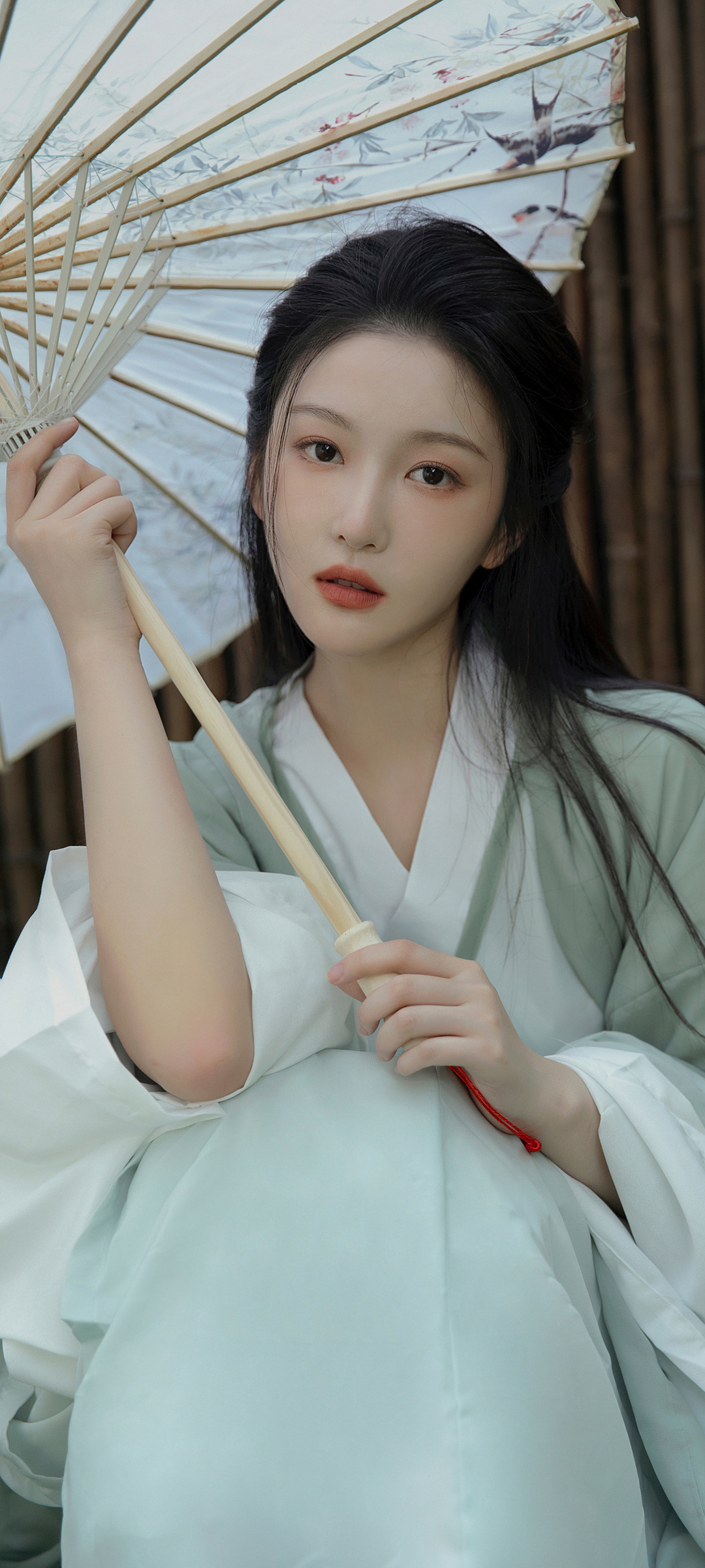 全屏古装汉服美女曹婉瑾壁纸，免费下载手机高清美图