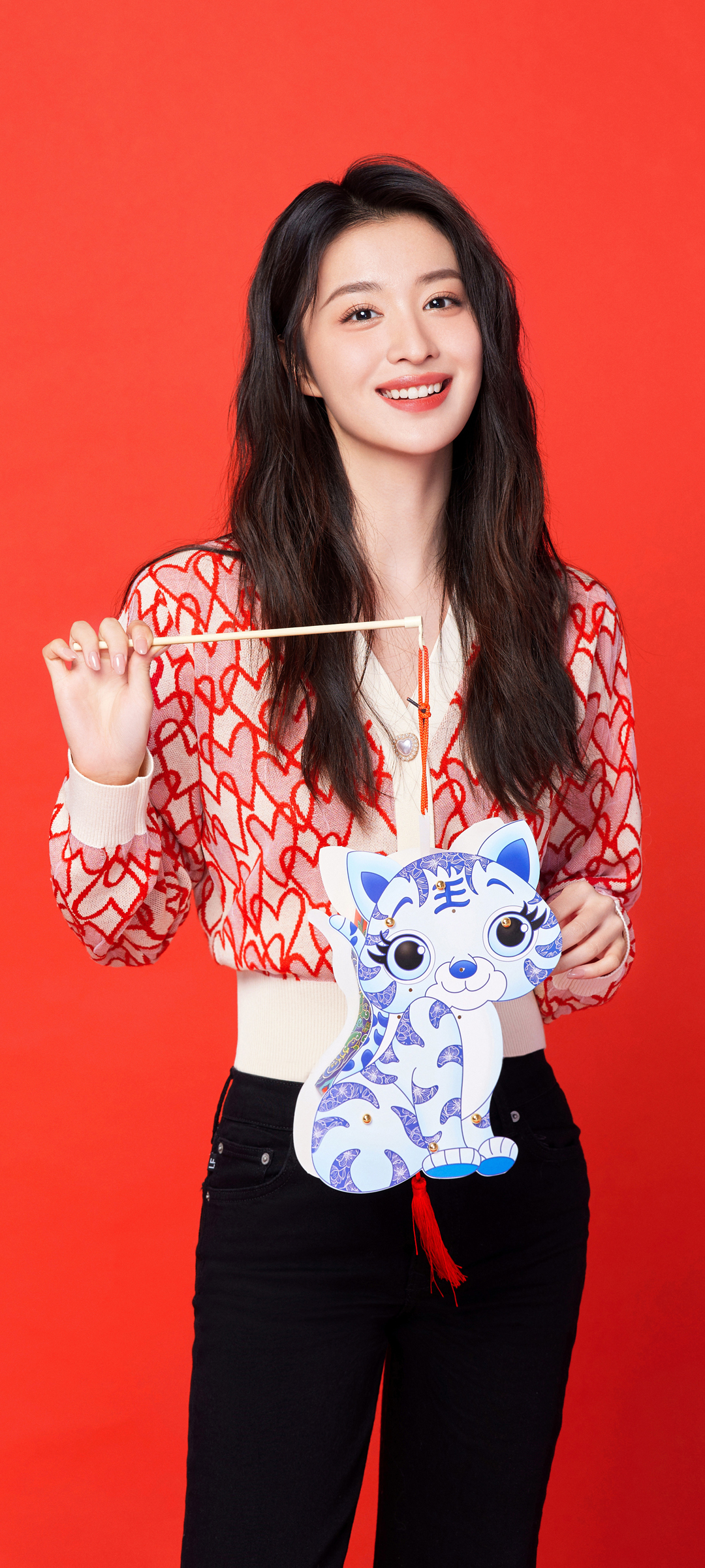 王楚然迎新春，虎年美女壁纸免费下载，点亮手机屏幕