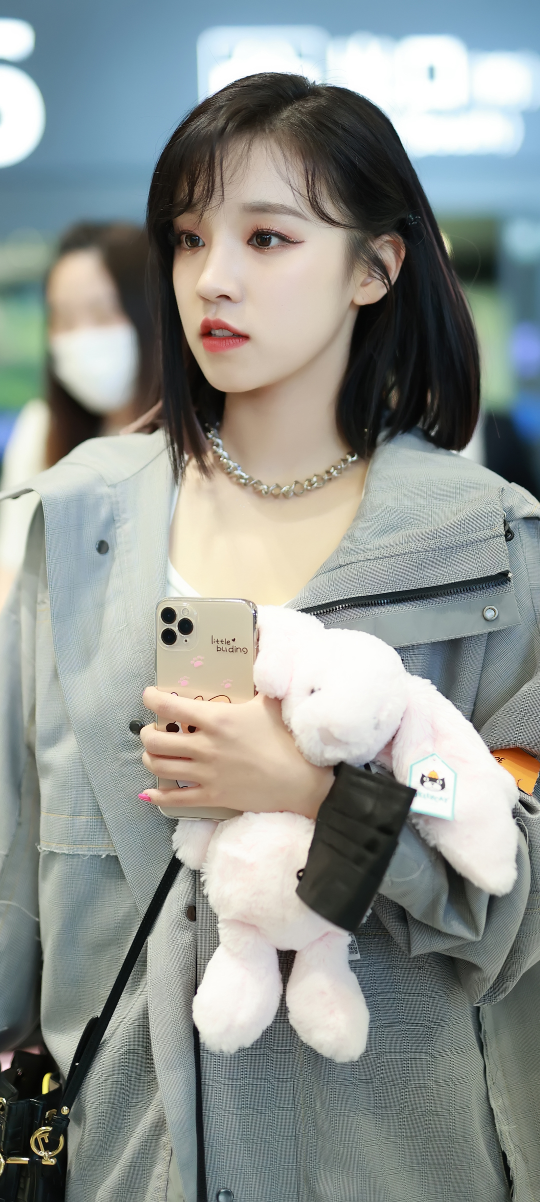 宋雨琦绝美高清手机壁纸，美女图片免费下载欣赏