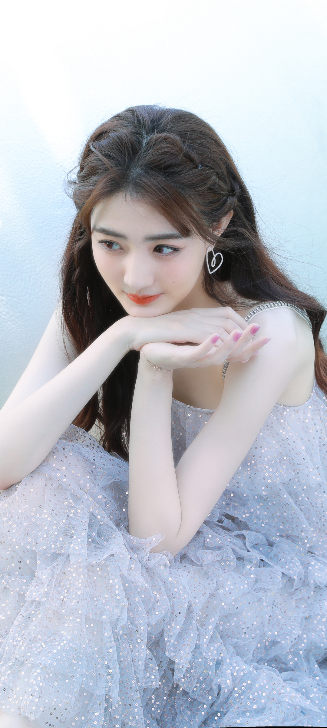徐璐清新美女壁纸，免费下载，打造可爱手机屏保新风尚