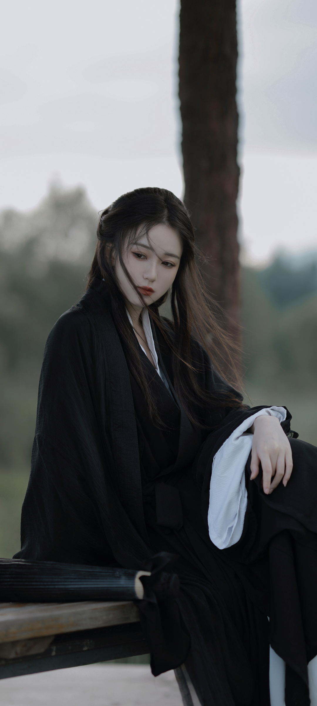 美女手机壁纸精选，免费下载居士服养眼美女图片