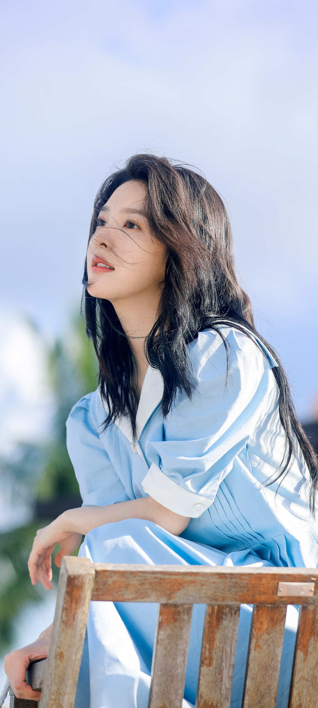 章若楠夏日小清新美女，精选高清手机壁纸，免费下载畅享美颜
