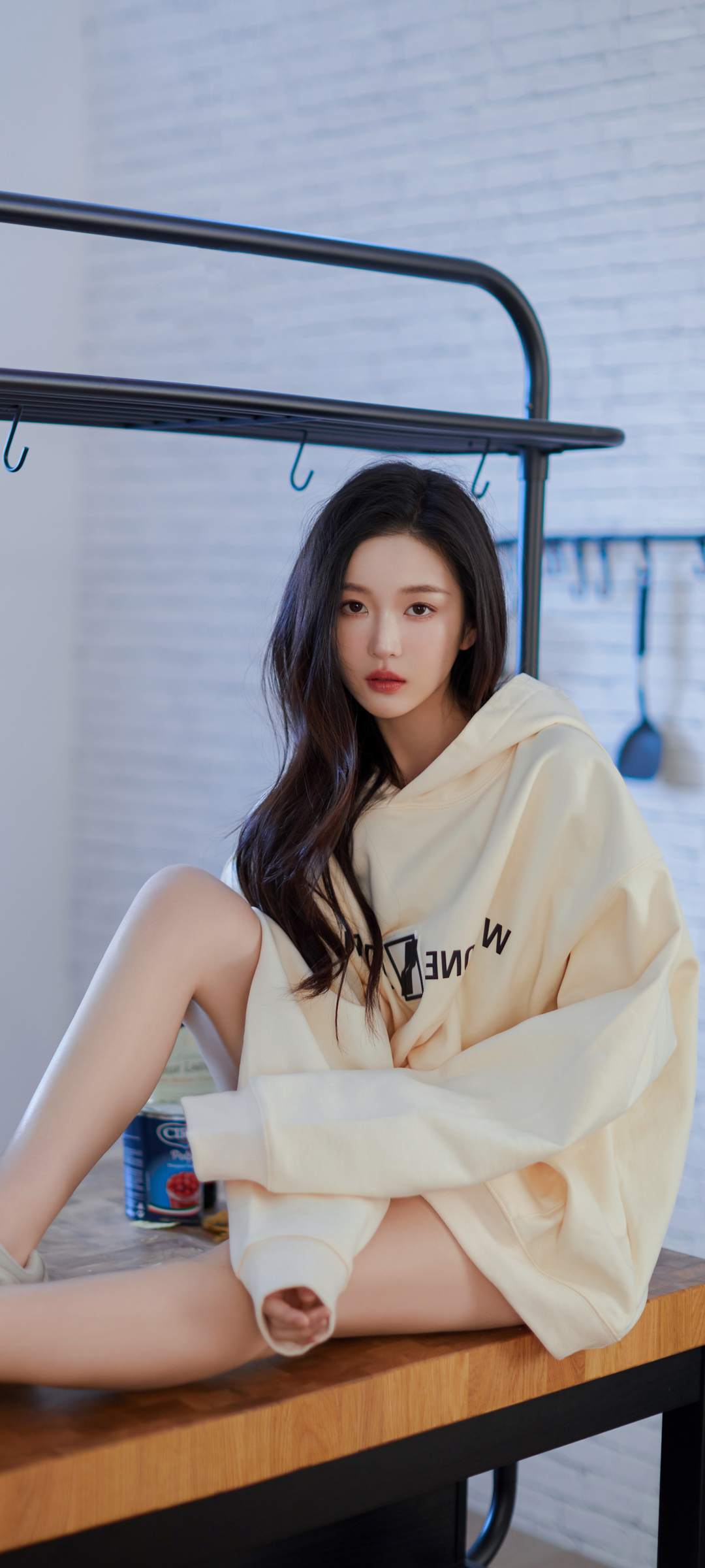 文静清纯美女壁纸，精选高清免费下载，美化你的手机屏幕