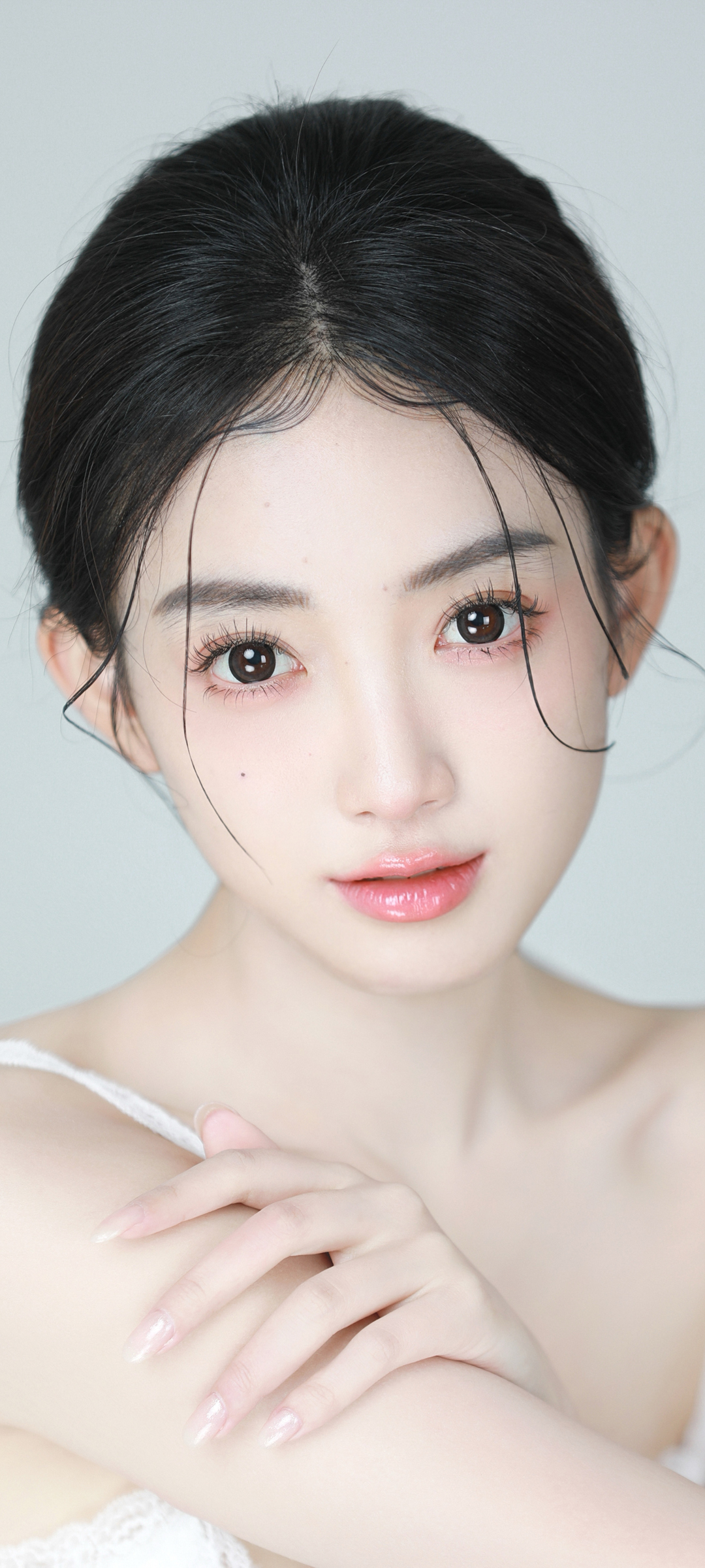 美女妆容精选，高清手机壁纸免费下载，一键美化你的屏幕