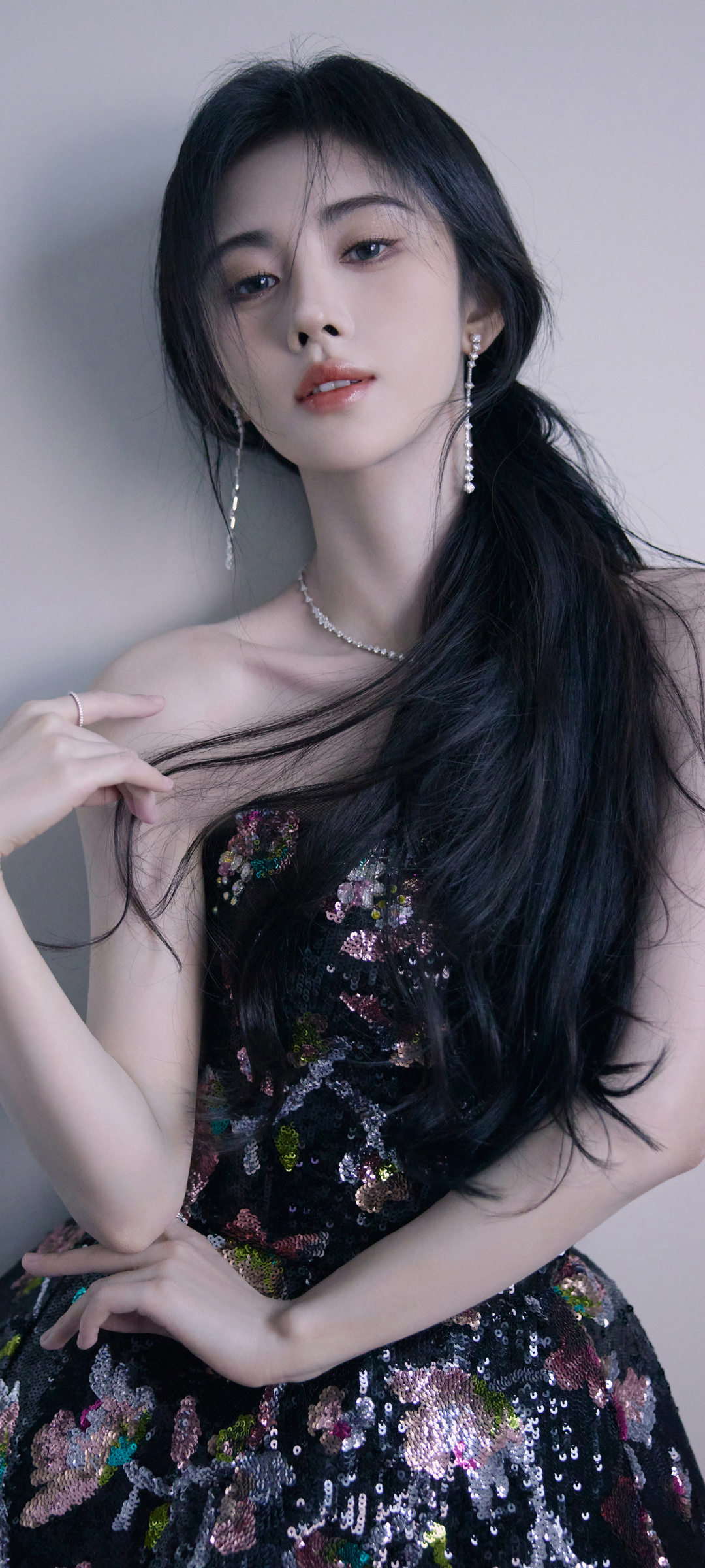 鞠婧祎绝美高清手机壁纸，免费下载美女图片