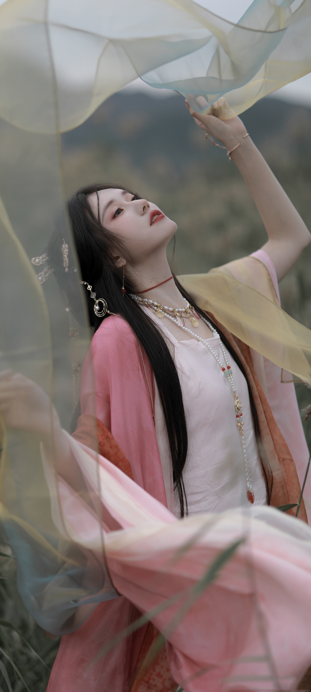 唯美粉色古装佳人，丝带轻舞，高清手机壁纸免费下载