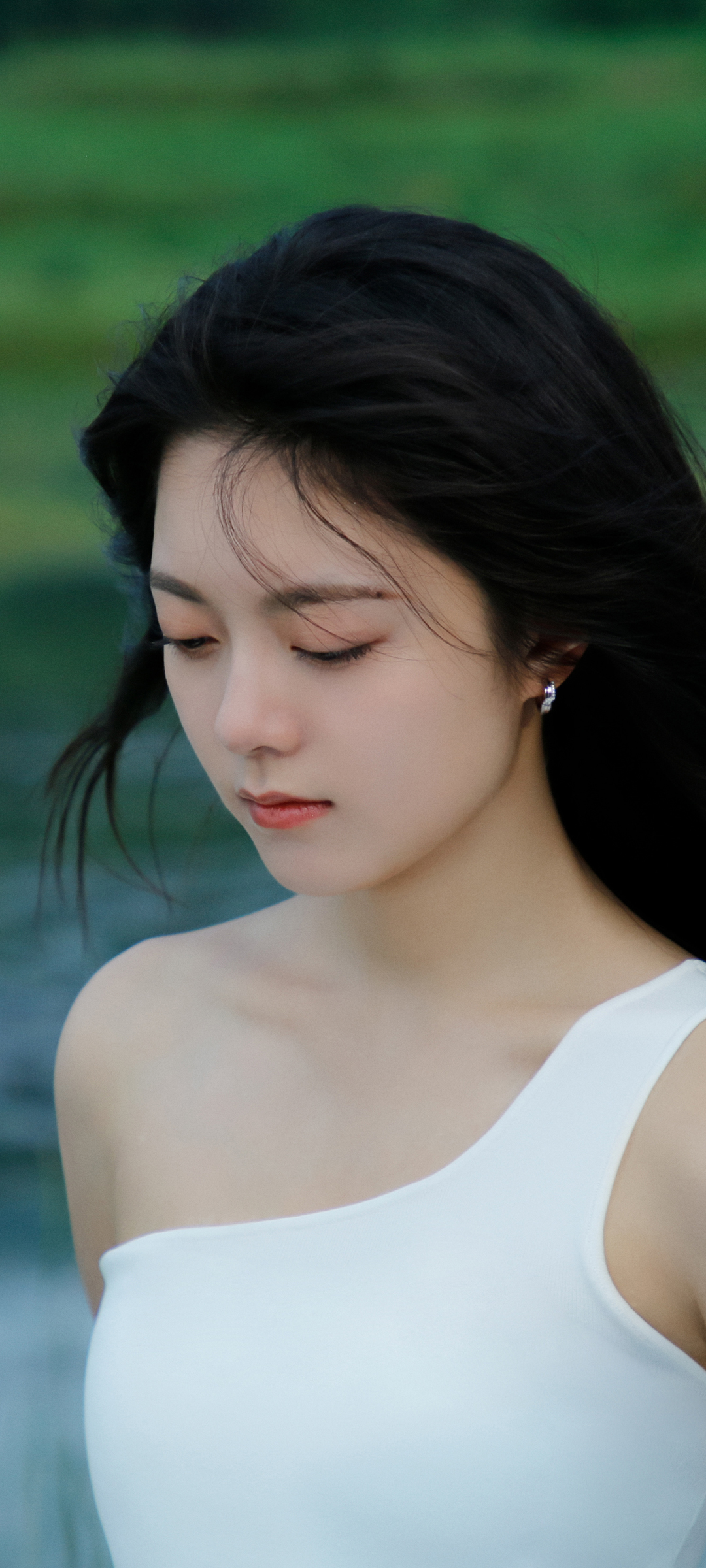 赵今麦清新美女壁纸，高清免费下载，装点你的手机屏幕