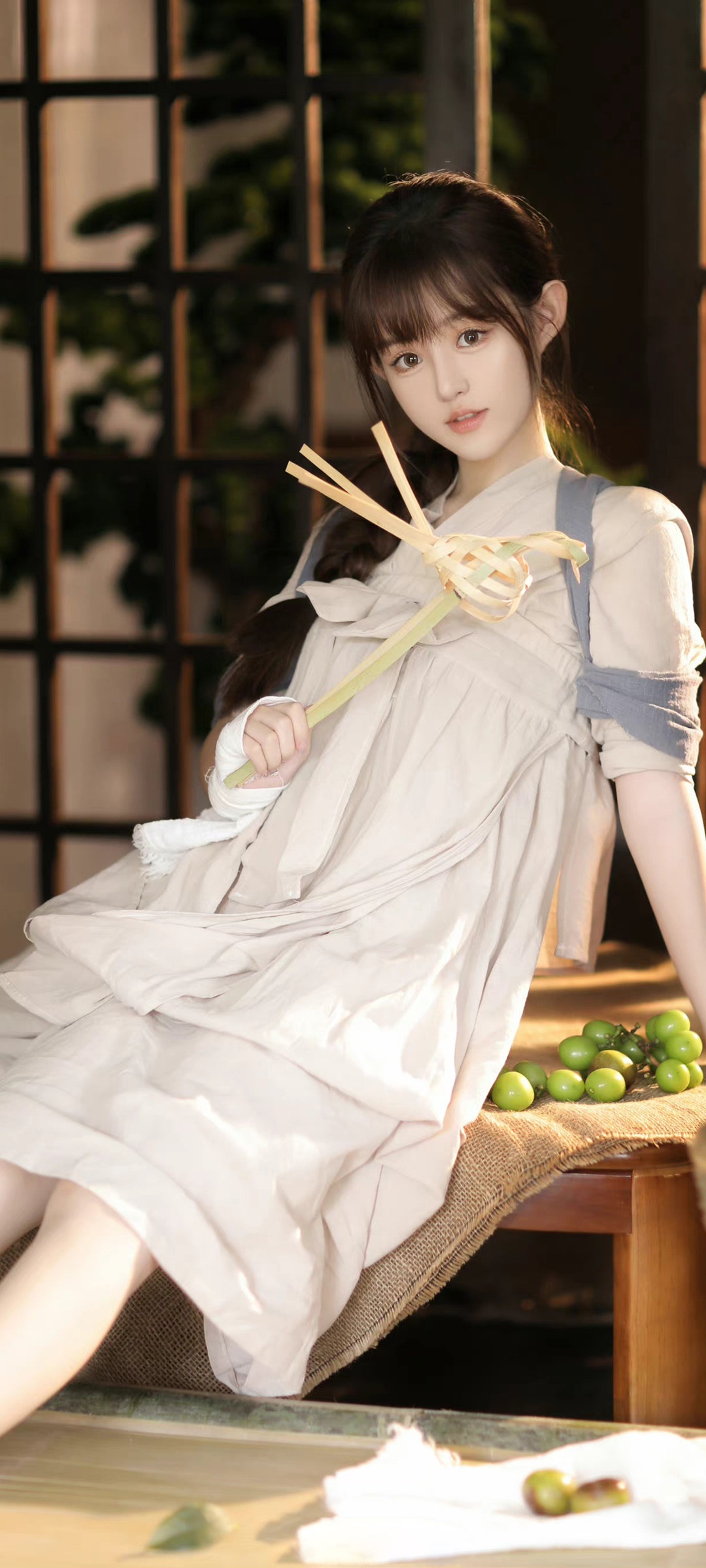 居家美学，素雅美女手机壁纸精选，免费下载尽享美颜
