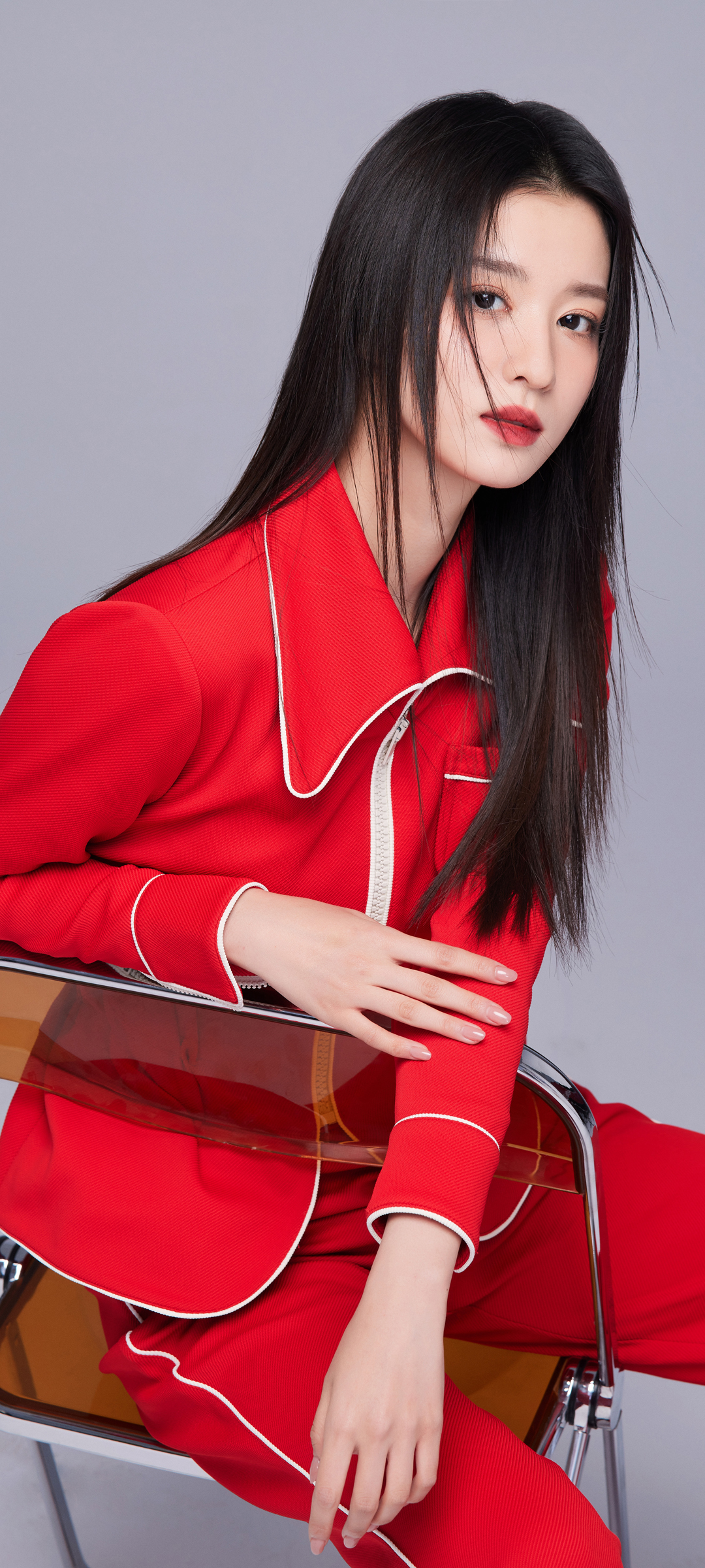 王楚然新春红衣美女壁纸，高清免费下载，手机美化首选