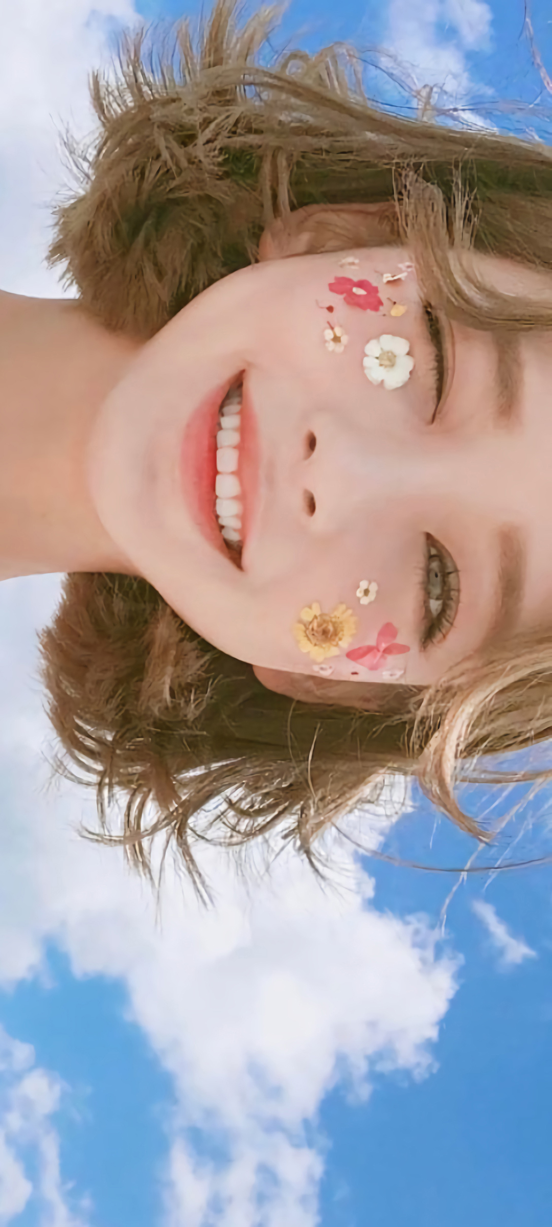姜泰莉绝美全屏壁纸，美女图片免费下载，手机美化必备