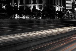 灰色城市高速道路背景banner