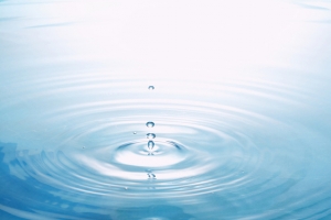 蓝色水面滴水banner