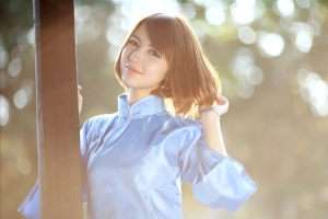 旗袍美女4K壁纸