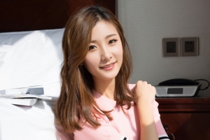 乔妹妹4k美女壁纸