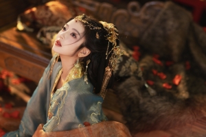 古风美女何瑞贤4K高清壁纸 3840x2400
