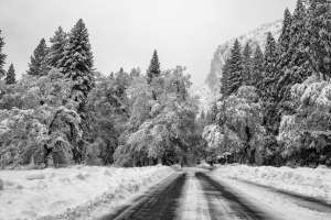 路 雪 冬天 山 山谷 4k壁纸 3840x2160