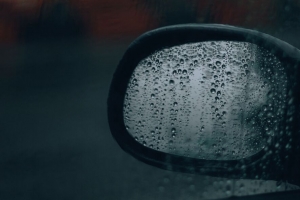 侧镜 玻璃 水滴 雨水 微距 4k壁纸 3840x2160
