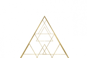 金色三角形