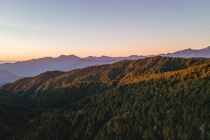 山丘 草地 日出 4k壁纸 3840x2160
