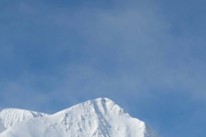 雪山风景4k手机壁纸竖屏
