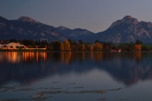 黄昏 湖畔 码头5760x1080三屏风景壁纸