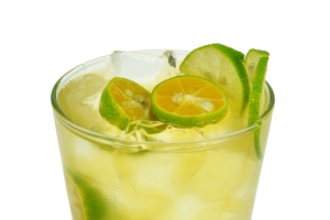 养乐多柠檬绿茶实物