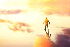 人 水 云 反射 幻觉 4k壁纸 3840x2160