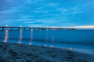 码头 海滩 日落 大海 海岸 沙滩 地平线 4k壁纸 3840x2160