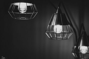 灯泡 灯具 黑白 4k壁纸 3840x2160