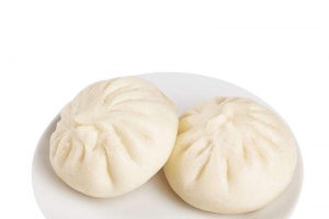 两个新鲜的白菜包子设计