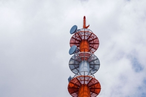 建筑 天线 立面 天空 4k壁纸 3840x2160