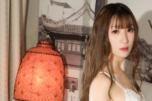 长发美女丹丹4k壁纸