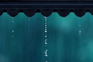 屋檐雨滴海报背景图