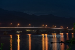大桥 夜城 城市灯光 灯光 照明 4k壁纸 3840x2160