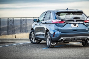  ford edge ford car 蓝色 黑色视图 4k壁纸 3840x2160