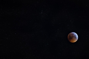 满月 月亮 星空 卫星 夜间 4k壁纸 3840x2160