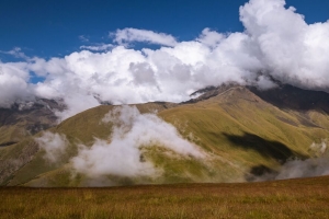 山脉 云 风景 自然 乔治亚 4k壁纸 3840x2160