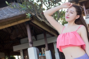 闭眼美女刘奕宁3440x1440壁纸