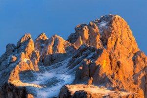 岩石 山 雪 雪 石头 4k壁纸 3840x2160