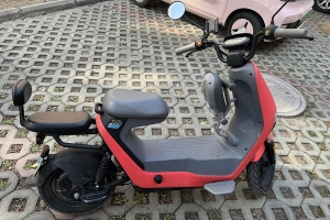 九号A30C电动车改造，升级大电池和大轮胎！