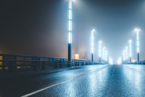 城市路面夜晚大气广告