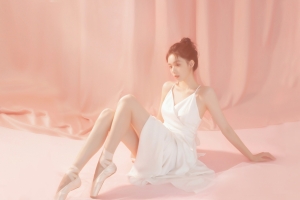 美女 舞蹈 芭蕾舞 白色裙子 唯美 4k美女壁纸