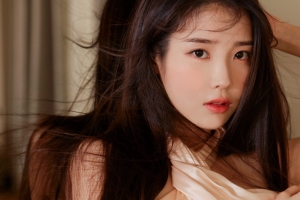 李知恩iu高清美女4k壁纸