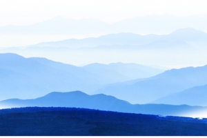 教师节云层蓝色山峰