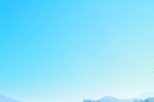 唯美湖面背景图片