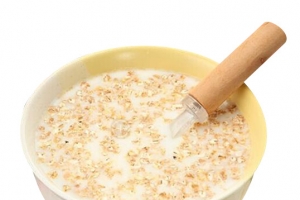 牛奶燕麦粥