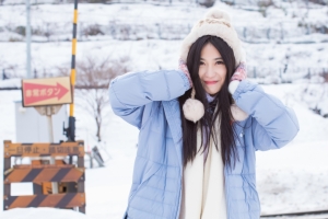 许诺Sabrina 冬季美女4k壁纸