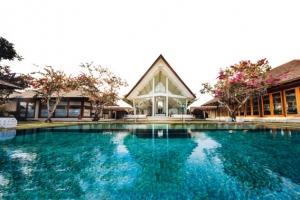 美丽的巴厘岛海之教堂